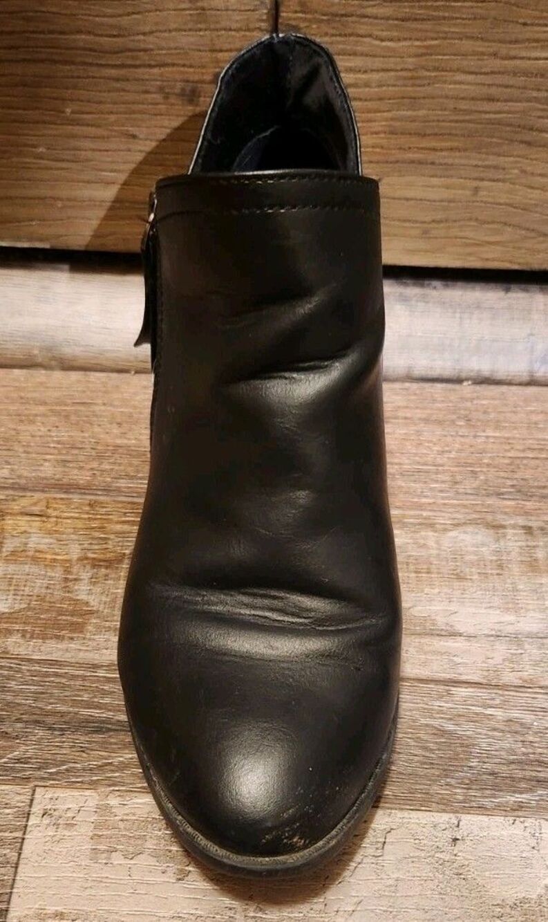 Ladies Arizona Coachella Size 7 Black Zip Up Ankle Boots Faux Leather - Picture 2 of 12